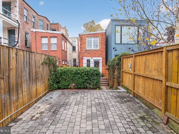 114 4TH Street NE, Washington DC 20002