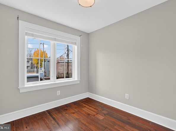 114 4TH Street NE, Washington DC 20002