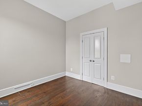 114 4TH Street NE, Washington DC 20002