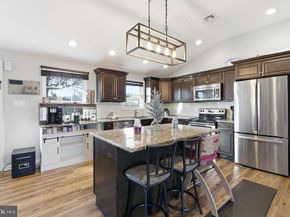 62 Old Brook Road, Levittown PA 19057