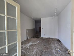 729 W Rockland Street, Philadelphia PA 19120