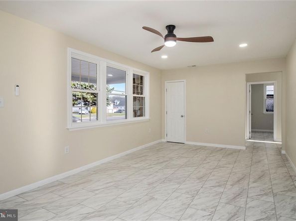 711 W County Line Road, Hatboro PA 19040