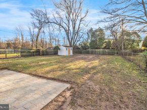 711 W County Line Road, Hatboro PA 19040