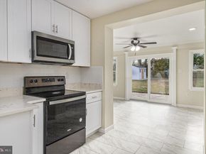 711 W County Line Road, Hatboro PA 19040