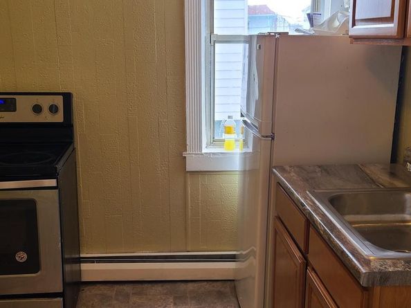 228 Long Lane, Upper Darby PA 19082