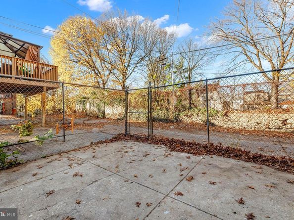 6012 N 19TH Street, Philadelphia PA 19141