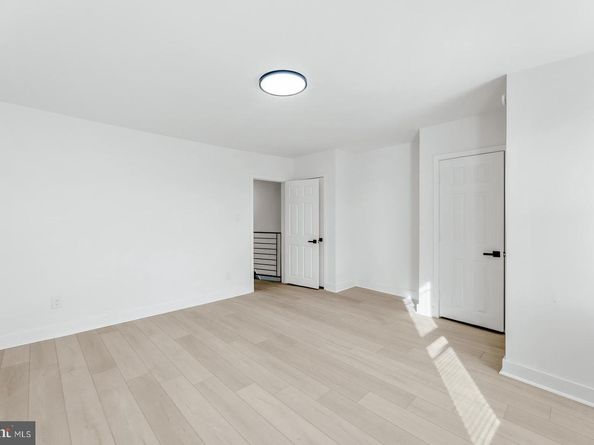 6012 N 19TH Street, Philadelphia PA 19141