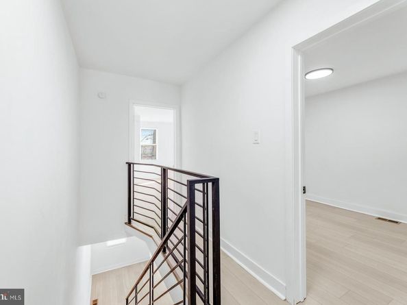 6012 N 19TH Street, Philadelphia PA 19141