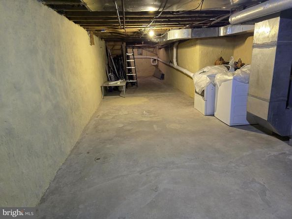 1009 W Susquehanna Avenue, Philadelphia PA 19122