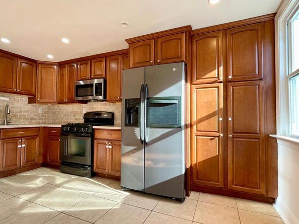 5358 Delmar Drive, Clifton Heights PA 19018