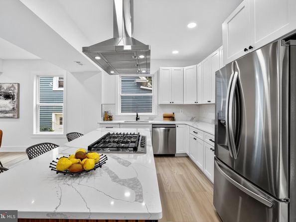 2948 Mills Avenue NE, Washington DC 20018