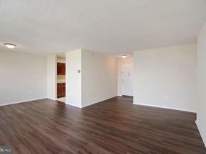 1225 Martha Custis Drive 807, Alexandria VA 22302