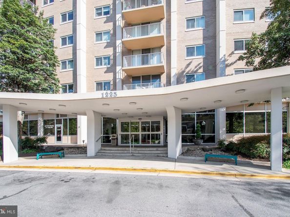 1225 Martha Custis Drive 807, Alexandria VA 22302