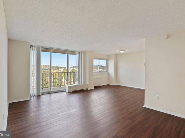 1225 Martha Custis Drive 807, Alexandria VA 22302