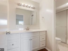 1225 Martha Custis Drive 807, Alexandria VA 22302