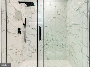 630 Moyer, Philadelphia PA 19125