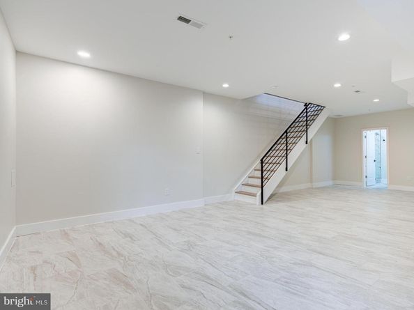 630 Moyer, Philadelphia PA 19125