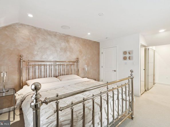 5300 Wilson Boulevard, Arlington VA 22205