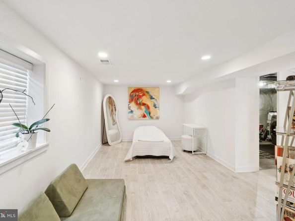 5300 Wilson Boulevard, Arlington VA 22205