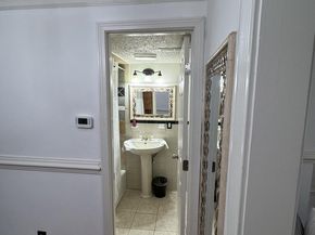 3739 Mark Drive, Alexandria VA 22305