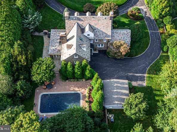 302 Brentford Road, Haverford PA 19041