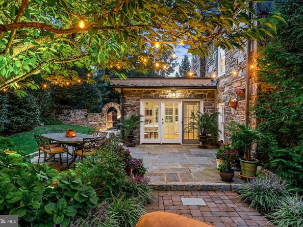 302 Brentford Road, Haverford PA 19041