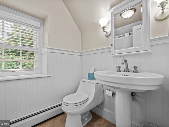 302 Brentford Road, Haverford PA 19041