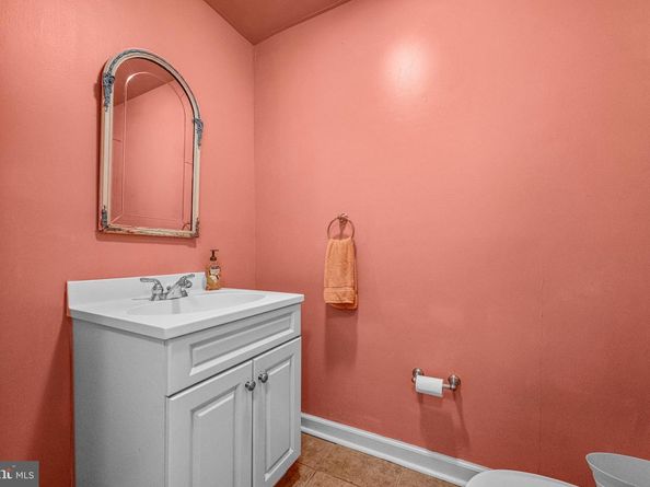 302 Brentford Road, Haverford PA 19041