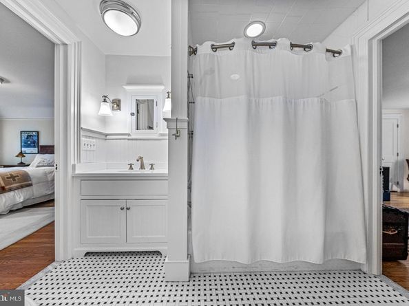 302 Brentford Road, Haverford PA 19041