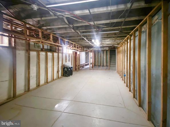 216-20 E Somerville Avenue, Philadelphia PA 19120