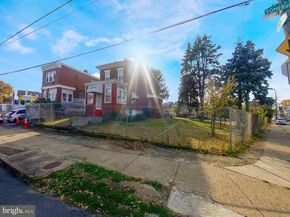 216-20 E Somerville Avenue, Philadelphia PA 19120