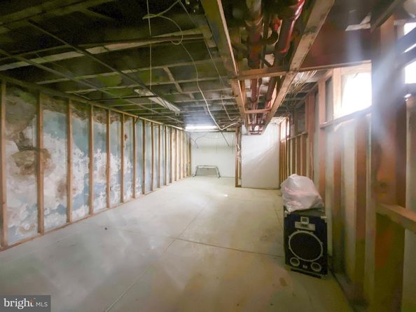 216-20 E Somerville Avenue, Philadelphia PA 19120