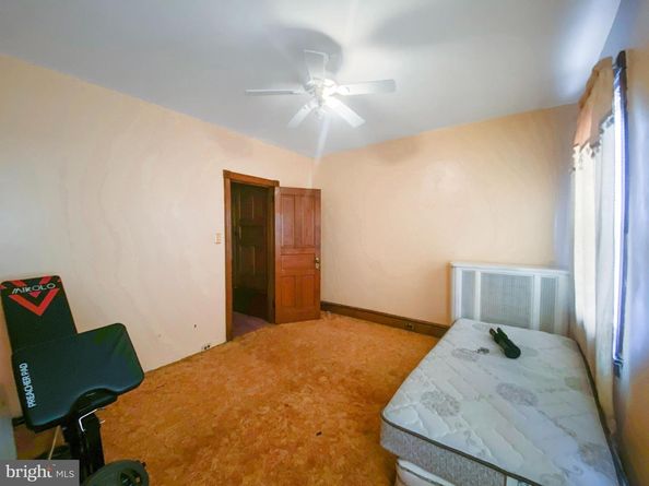 216-20 E Somerville Avenue, Philadelphia PA 19120