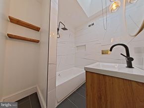 4622 Locust Street, Philadelphia PA 19139