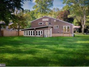 4 Ivy Lane, Yardley PA 19067