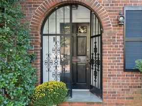 3402 R Street NW, Washington DC 20007