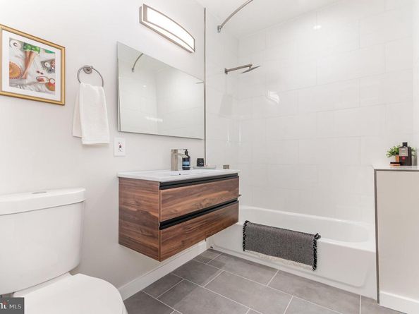 2116 4TH Street NE B, Washington DC 20002