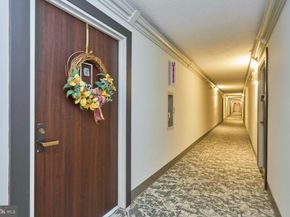 2300 Pimmit Drive 912, Falls Church VA 22043