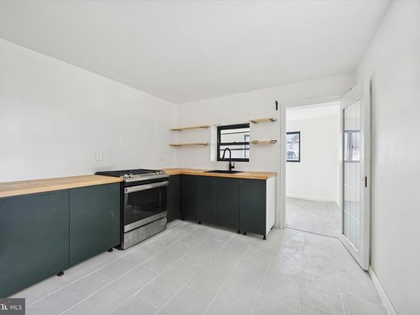 1253 S 32nd Street, Philadelphia PA 19146