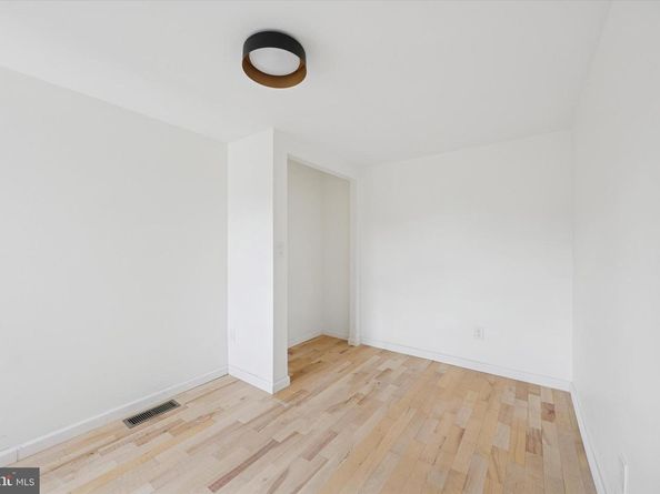 1253 S 32nd Street, Philadelphia PA 19146