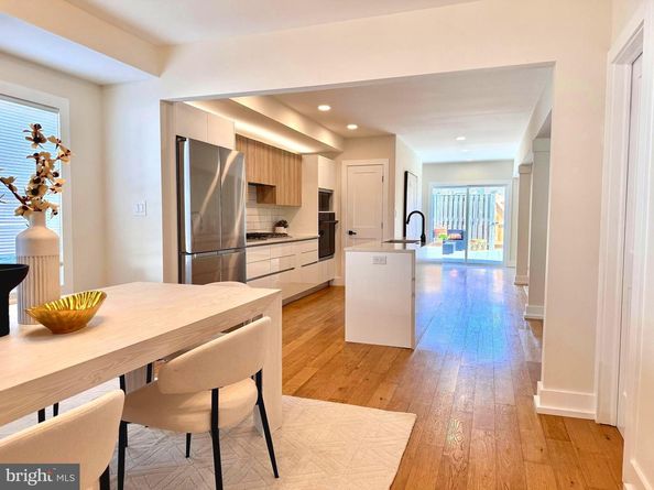 310 S Alfred Street, Alexandria VA 22314