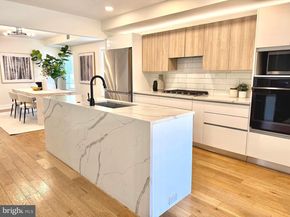 310 S Alfred Street, Alexandria VA 22314