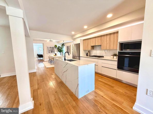 310 S Alfred Street, Alexandria VA 22314