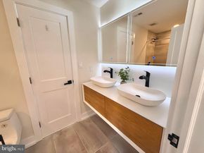 310 S Alfred Street, Alexandria VA 22314