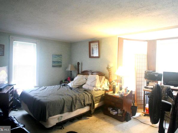 927 Bellevue Avenue, Penndel PA 19047