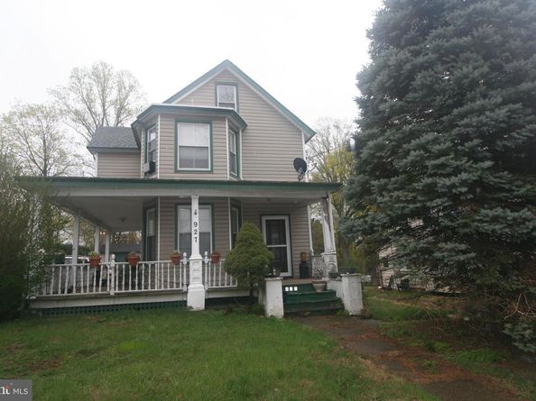 927 Bellevue Avenue, Penndel PA 19047