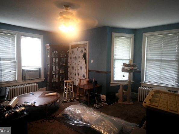 927 Bellevue Avenue, Penndel PA 19047