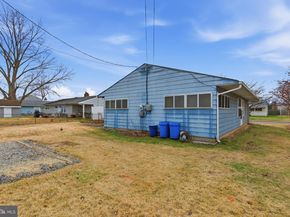 26 Good Lane, Levittown PA 19055