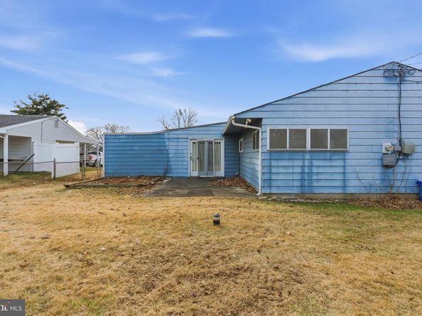 26 Good Lane, Levittown PA 19055