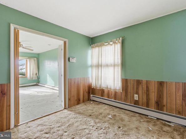 26 Good Lane, Levittown PA 19055